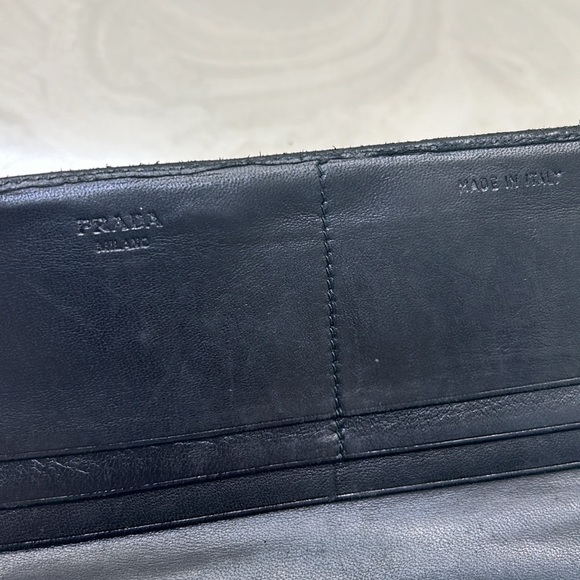 Prada long wallet - Picture 7 of 8